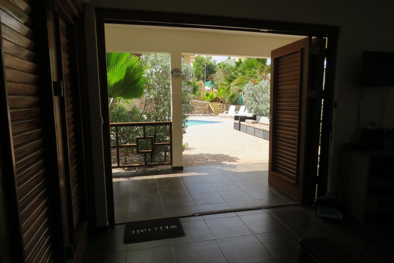 Apartemento Gosa Bunita Willemstad Exterior photo