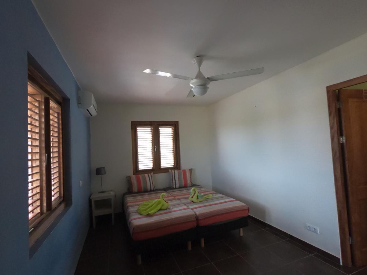 Apartemento Gosa Bunita Willemstad Exterior photo